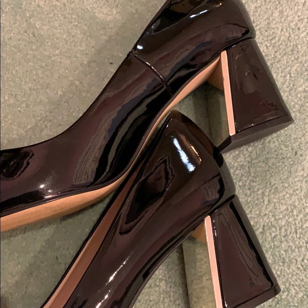 ZARA Patent Black Pumps - Picture 4 of 4